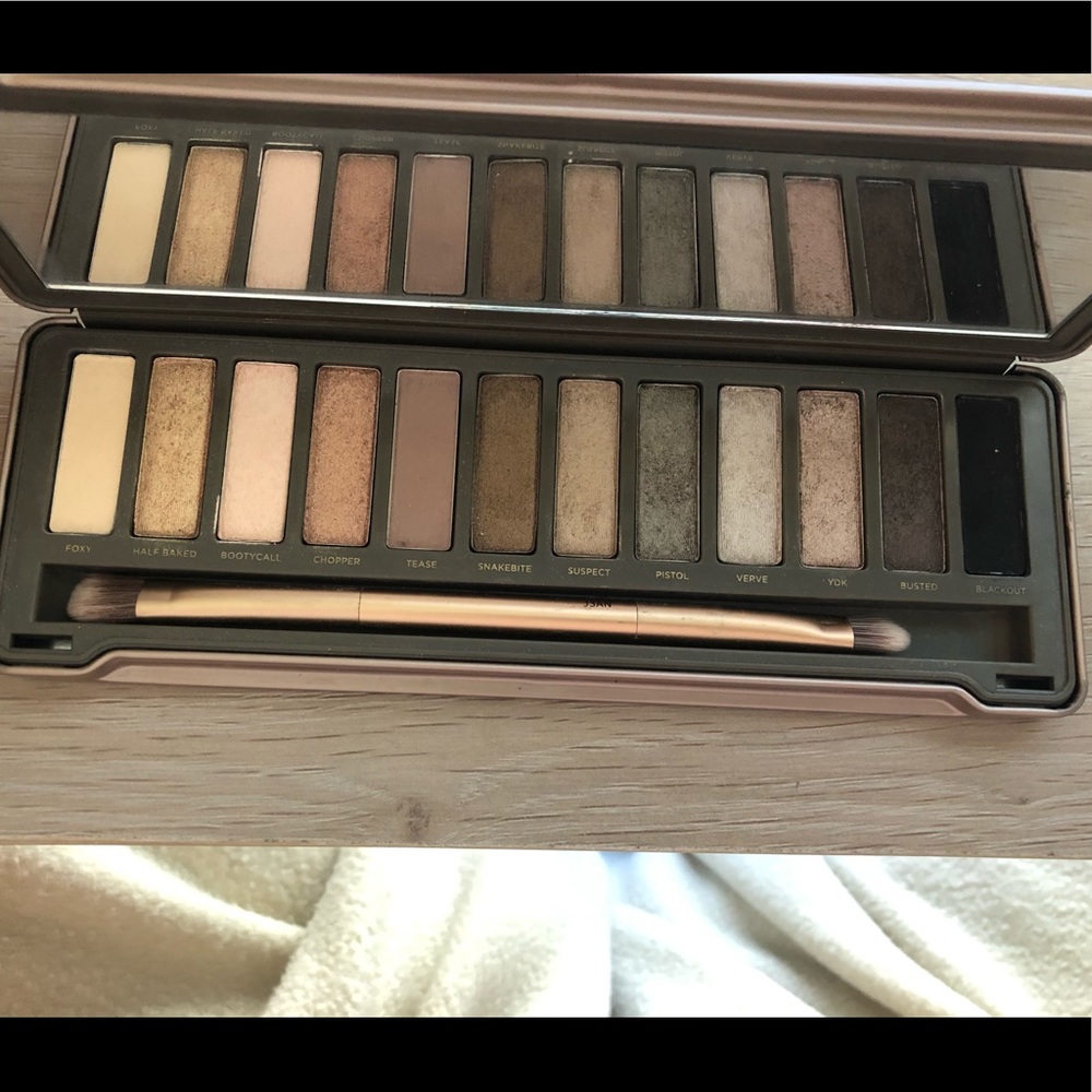 Urban decay Naked 2 palette